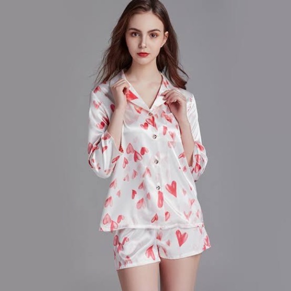 Boutique Other - New Satin Silk-Like Pajama Set